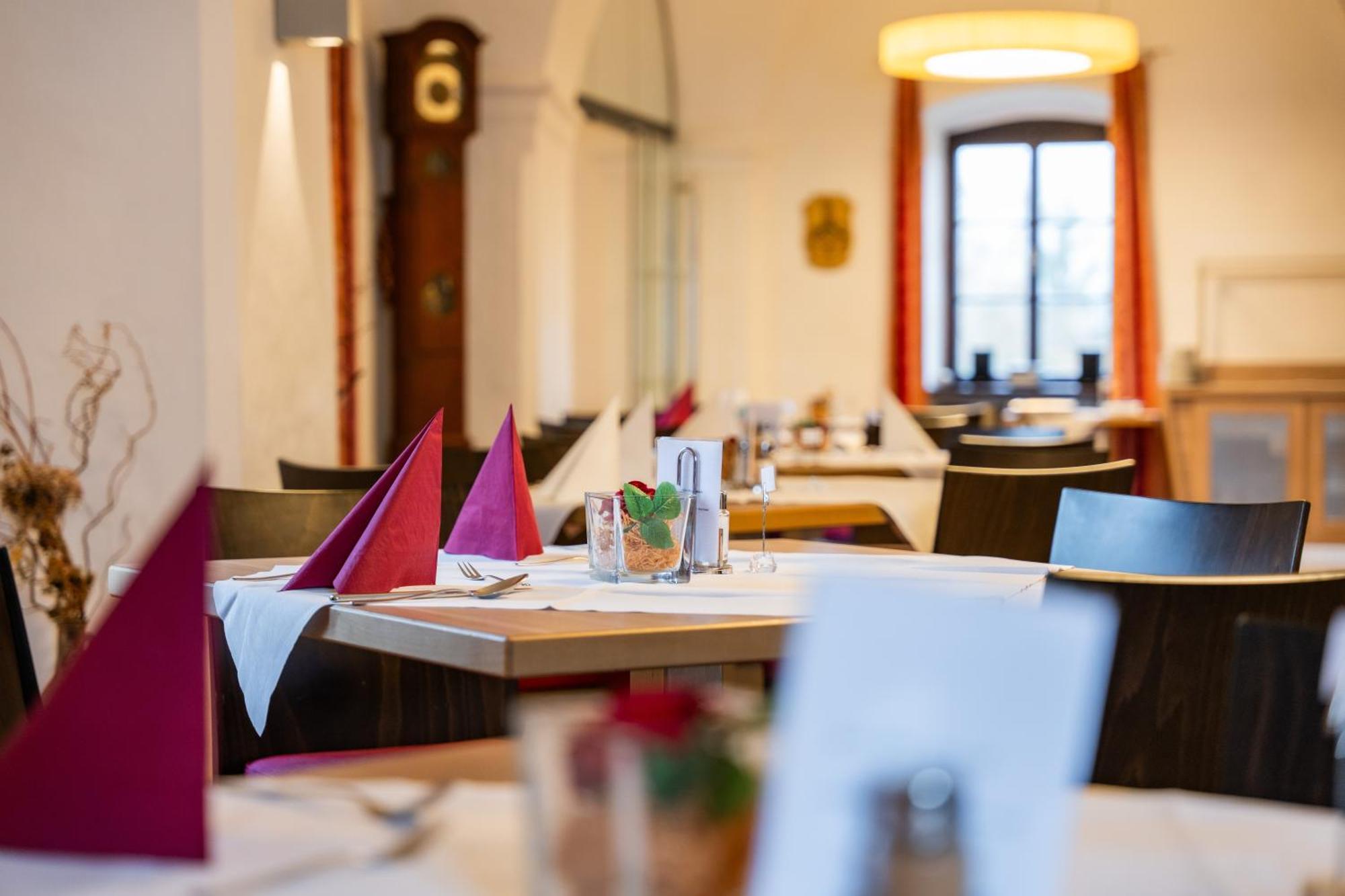 Schatz.Kammer Burg Kreuzen Kreuzen  Zewnętrze zdjęcie